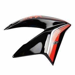 [C82509] CACHA LATERAL TANQUE CORVEN TRIAX R3 150 200 250 NEGRO LADO DERECHO MTC